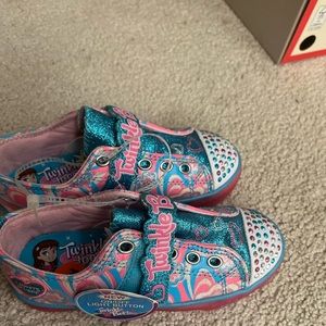 Sketchers Light-ups toddler girls